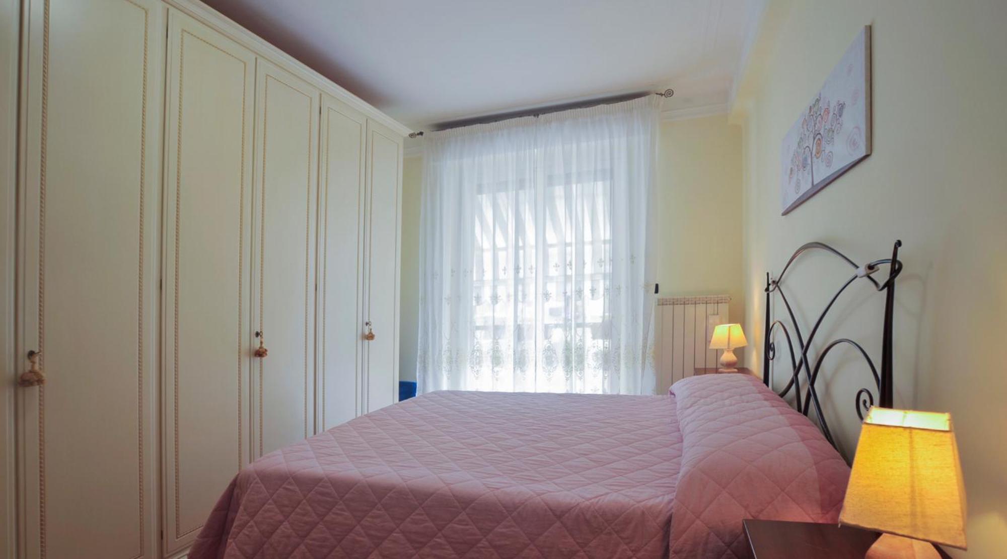 Casa Carina Centro Citta Con Garage Privato Appartement San Remo Buitenkant foto