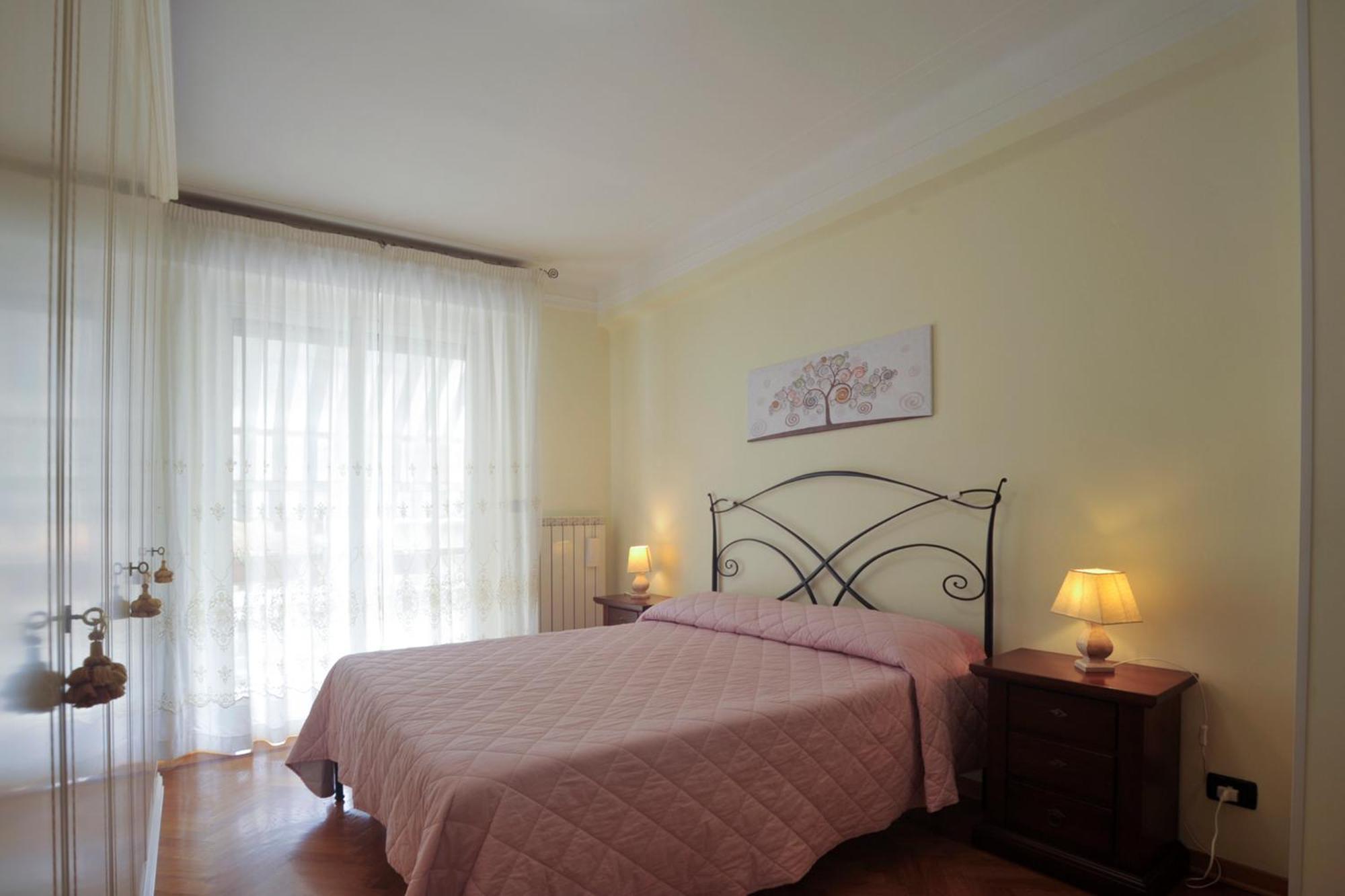 Casa Carina Centro Citta Con Garage Privato Appartement San Remo Buitenkant foto