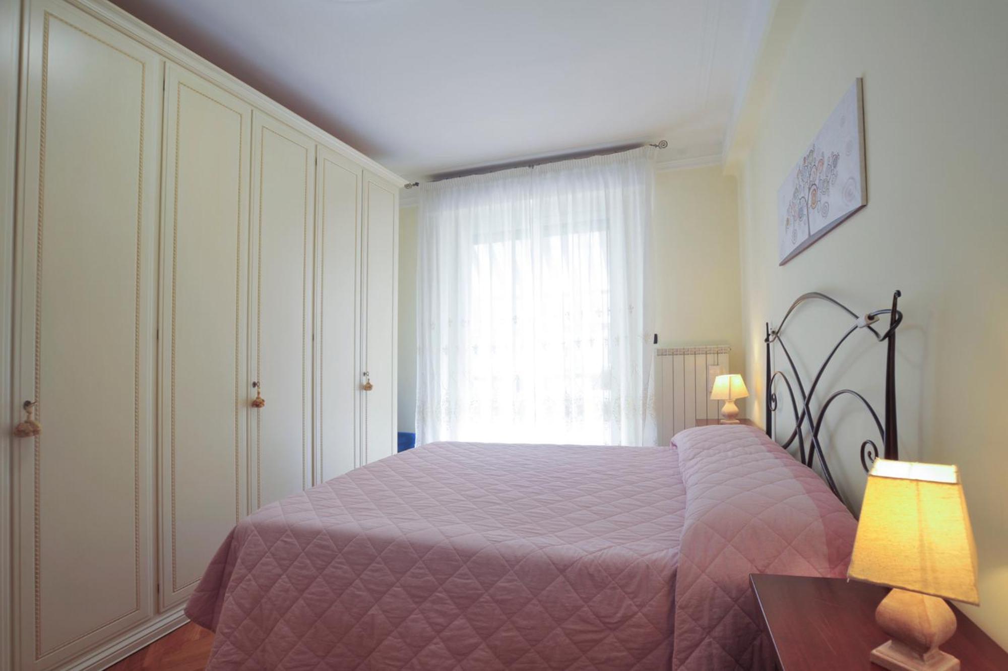 Casa Carina Centro Citta Con Garage Privato Appartement San Remo Buitenkant foto