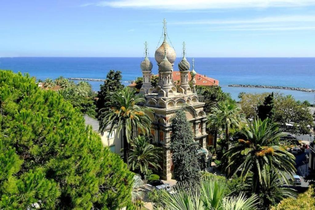 Casa Carina Centro Citta Con Garage Privato Appartement San Remo Buitenkant foto