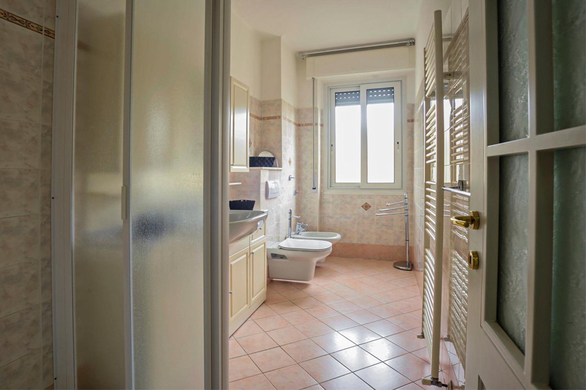 Casa Carina Centro Citta Con Garage Privato Appartement San Remo Buitenkant foto