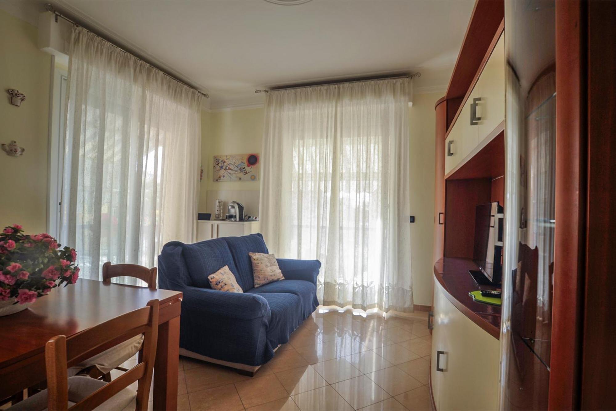 Casa Carina Centro Citta Con Garage Privato Appartement San Remo Buitenkant foto